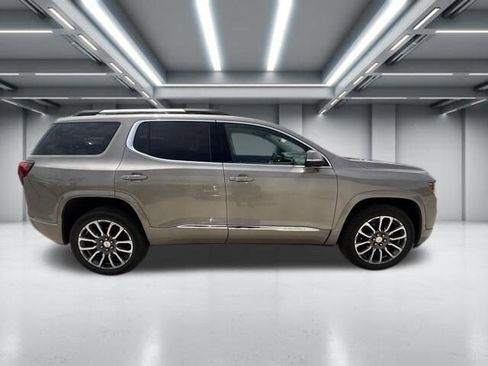 Used 2022 GMC Acadia Denali w/ LPO, Floor Liner Package AWD/4WD image 1