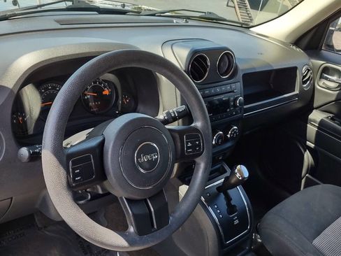 Used 2016 Jeep Patriot Sport w/ Power Value Group image 10