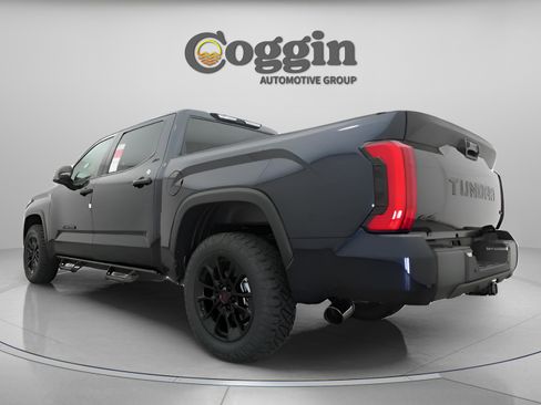 New 2026 Toyota Tundra SR5 AWD/4WD image 9