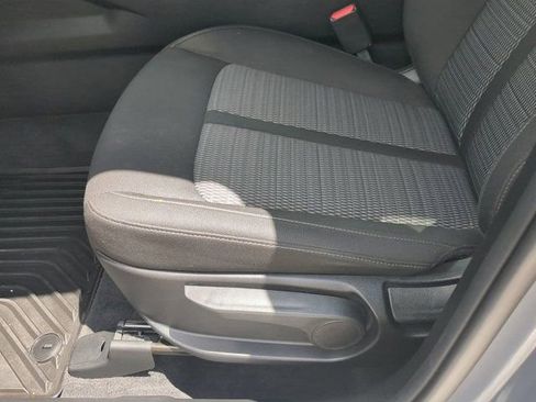 Used 2025 Kia Sorento LX FWD image 18