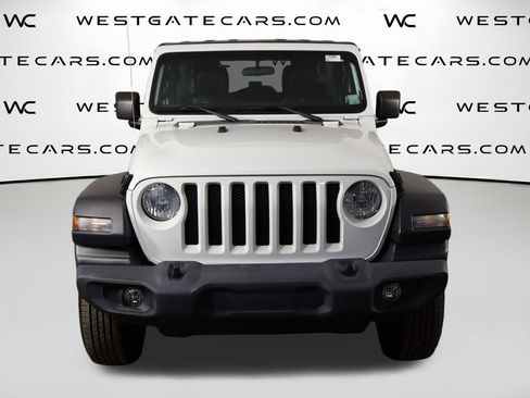 Used 2022 Jeep Wrangler Unlimited Sport AWD/4WD image 2