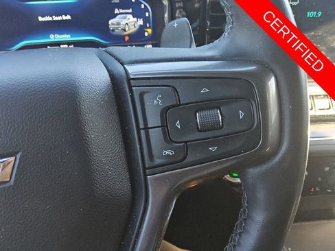 Used 2023 Chevrolet Silverado 1500 High Country w/ Technology Package image 27