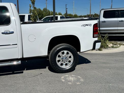 Used 2013 GMC Sierra 3500 Denali image 8