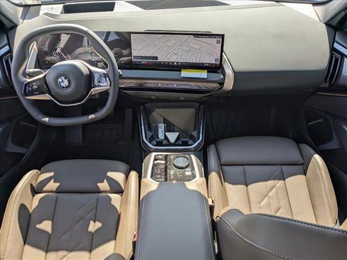 Used 2025 BMW X3 xDrive30i w/ Premium Package image 14