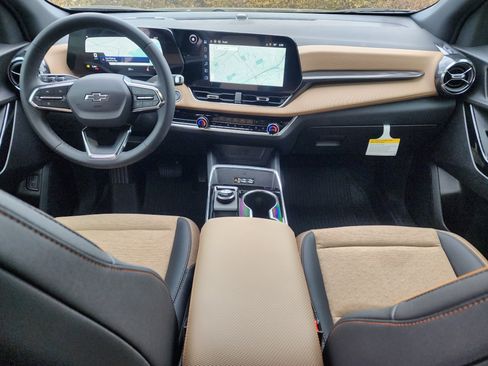 New 2026 Chevrolet Equinox ACTIV image 19