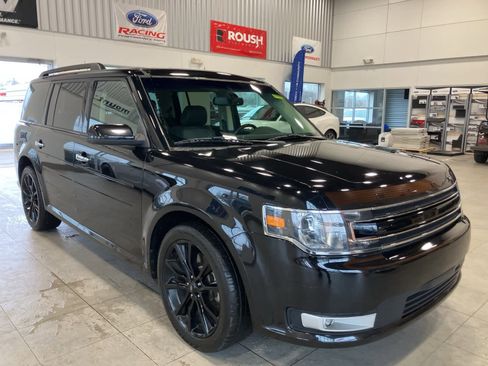 Used 2019 Ford Flex SEL w/ Equipment Group 202A image 3