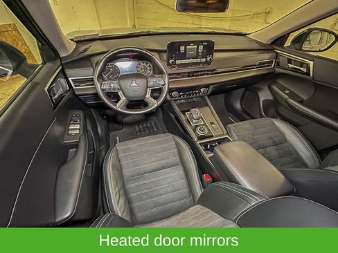Used 2022 Mitsubishi Outlander SE AWD/4WD image 12