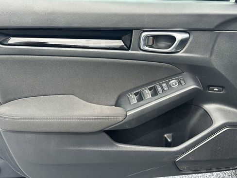Used 2025 Honda Civic Sport Touring image 14