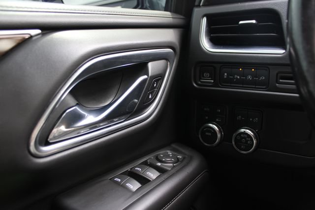 Used 2021 GMC Yukon XL SLE AWD/4WD image 12