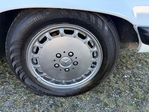 Used 1989 Mercedes-Benz 560 SL image 35
