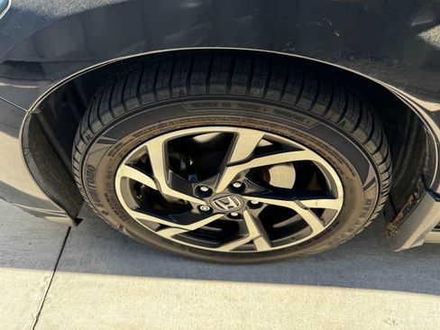 Used 2016 Honda CR-Z LX image 8