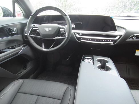 New 2026 Cadillac Lyriq Premium Sport AWD/4WD image 12