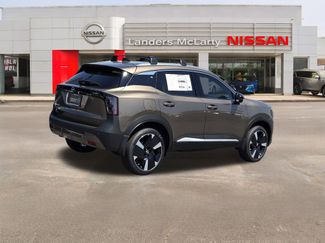 New 2026 Nissan Kicks SR w/ Cold Weather Package FWD video 3