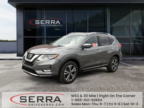 Used 2017 Nissan Rogue SL w/ SL Premium Package AWD/4WD image 1