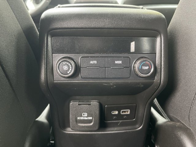 Used 2021 GMC Acadia SLE w/ Driver Convenience Package FWD image 21