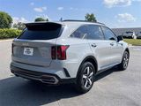 Used 2022 Kia Sorento EX w/ Panoramic Sunroof Package image 3