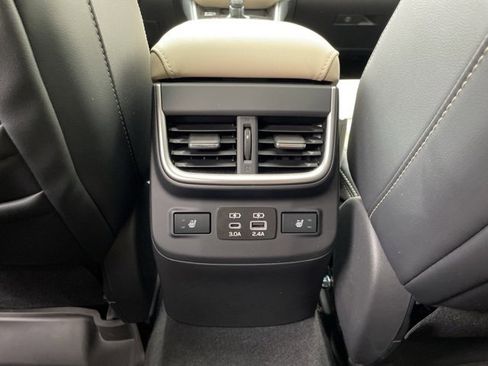 Used 2023 Subaru Outback Limited image 27