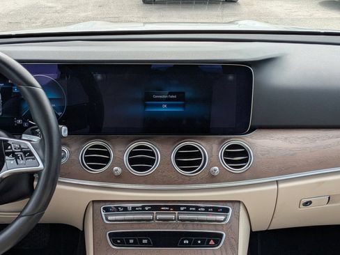 Used 2022 Mercedes-Benz E 350 Sedan image 17