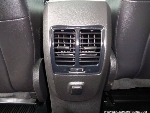 Used 2018 Ford Escape SE w/ SE Sport Appearance Package AWD/4WD image 18