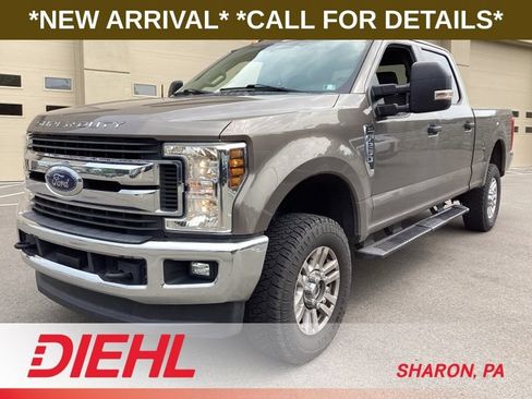 Used 2019 Ford F250 XLT w/ XLT Value Package AWD/4WD image 3
