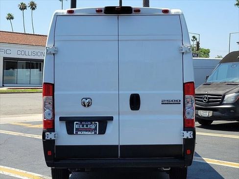 Used 2023 RAM ProMaster 2500 image 25
