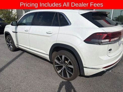 Used 2024 Volkswagen Atlas Cross Sport SEL Premium R-Line AWD/4WD image 16