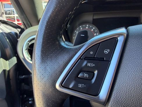 Used 2018 Chevrolet Camaro SS w/ LPO, Ground Effects Package RWD image 28