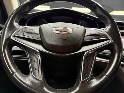 Used 2019 Cadillac XT5 Luxury FWD image 23