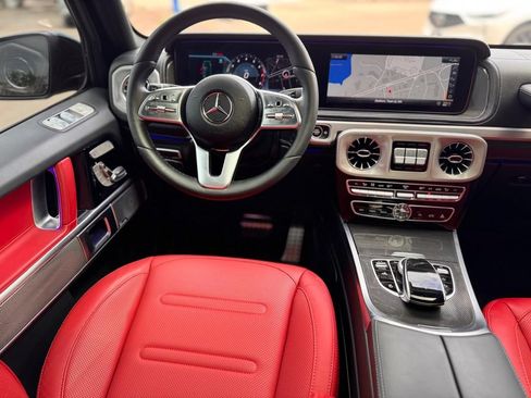 Used 2022 Mercedes-Benz G 550 image 24