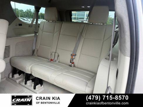 Used 2024 Cadillac Escalade ESV Sport Platinum w/ Heavy-Duty Trailer Package AWD/4WD image 25