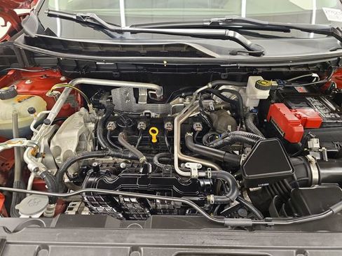Used 2021 Nissan Rogue SV FWD image 34