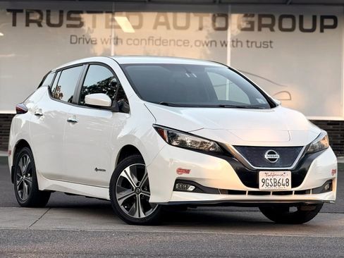 Used 2019 Nissan Leaf SV Plus w/ Protection Package FWD image 2