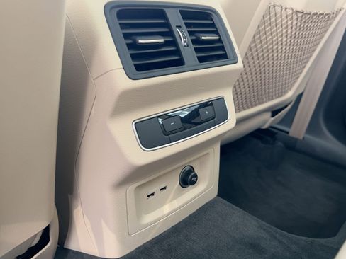 Used 2024 Audi Q5 e Premium Plus image 33