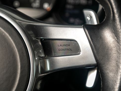 Used 2015 Porsche 911 Turbo image 34