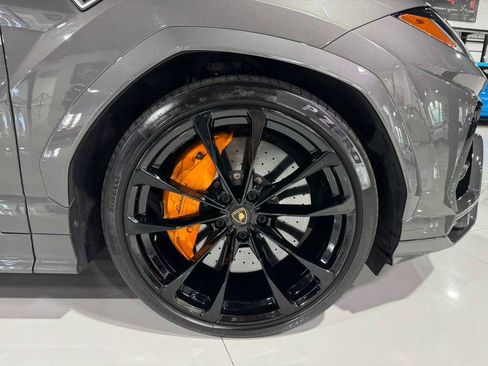 Used 2021 Lamborghini Urus image 56