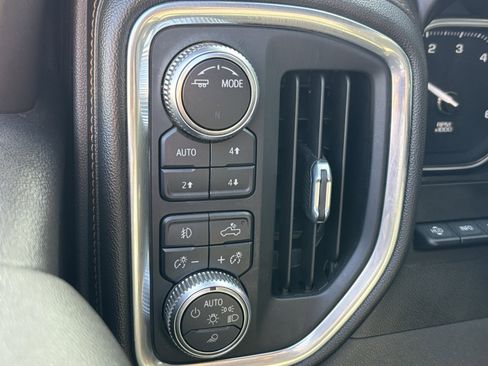 Used 2020 GMC Sierra 1500 AT4 w/ AT4 Premium Package image 4