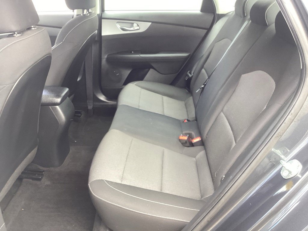 Certified 2023 Kia Forte LXS w/ LXS Technology Package FWD image 16