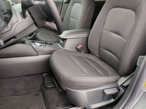 Used 2025 Ford Escape Active w/ Cold Weather Package image 17