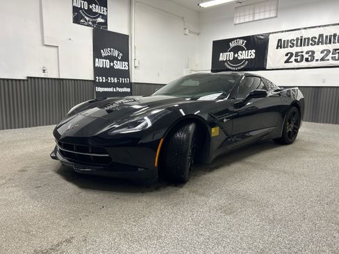 Used 2015 Chevrolet Corvette Stingray Coupe w/ 3LT Preferred Equipment Group RWD image 3