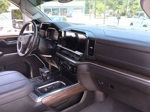 Used 2024 Chevrolet Silverado 1500 RST w/ Rally Edition AWD/4WD image 25
