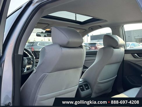 Used 2019 Honda Accord EX image 13