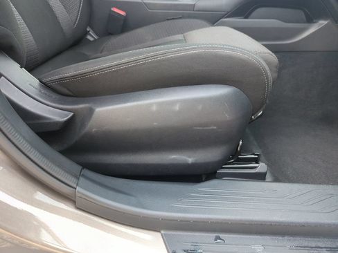 Used 2022 Subaru Outback Premium AWD/4WD image 37