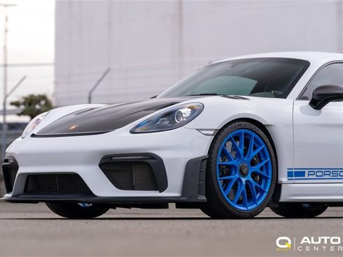 Used 2023 Porsche 718 Cayman GT4 RS RWD image 4