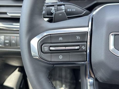 New 2026 GMC Acadia Elevation FWD image 9