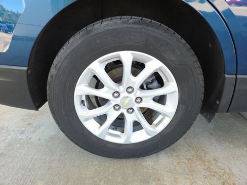 Used 2020 Chevrolet Equinox LT w/ Driver Convenience Package AWD/4WD image 68