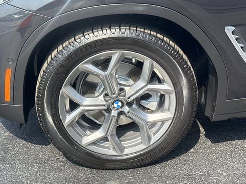 Used 2021 BMW X3 xDrive30i w/ Executive Package AWD/4WD image 16