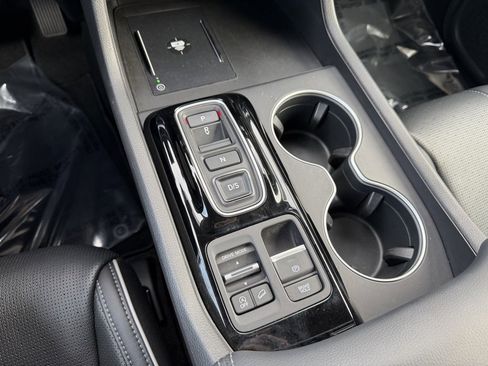 Certified 2023 Honda Pilot Elite image 24