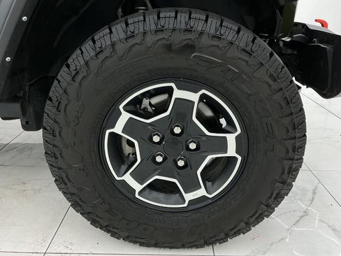 Used 2023 Jeep Gladiator Mojave w/ Trailer Tow Package AWD/4WD image 44