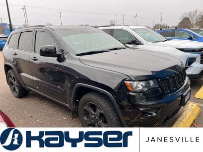 Used 2018 Jeep Grand Cherokee Laredo