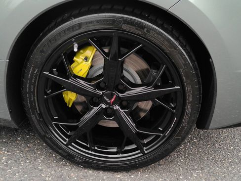 Certified 2022 Chevrolet Corvette Stingray Premium Cpe RWD image 33